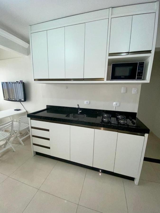 Ca02- Quadra Do Mar No Calcadao Da - Garagem Apartment *