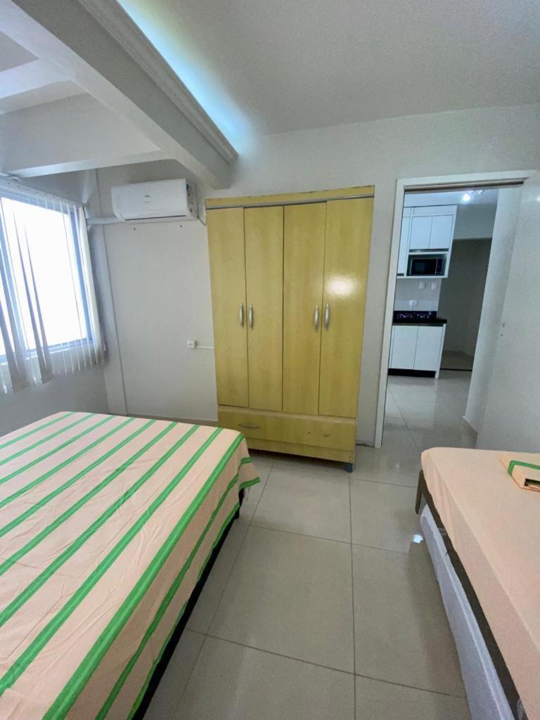 Ca02- Quadra Do Mar No Calcadao Da - Garagem Apartment *