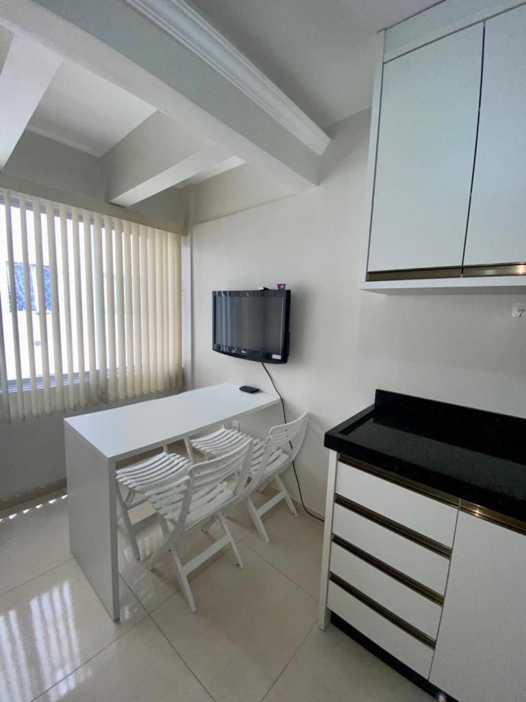 Ca02- Quadra Do Mar No Calcadao Da - Garagem Apartment